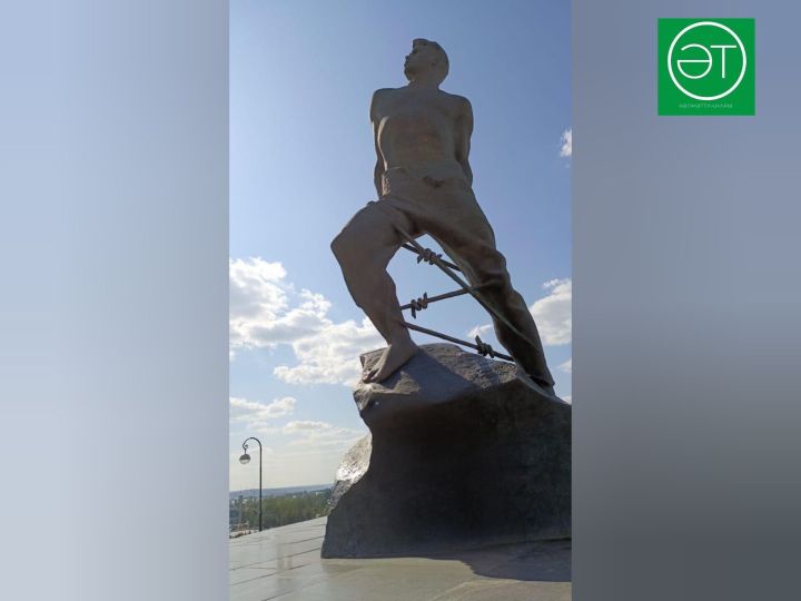 Әлмәттә Муса Җәлилне, көрәштәшләрен искә алдылар